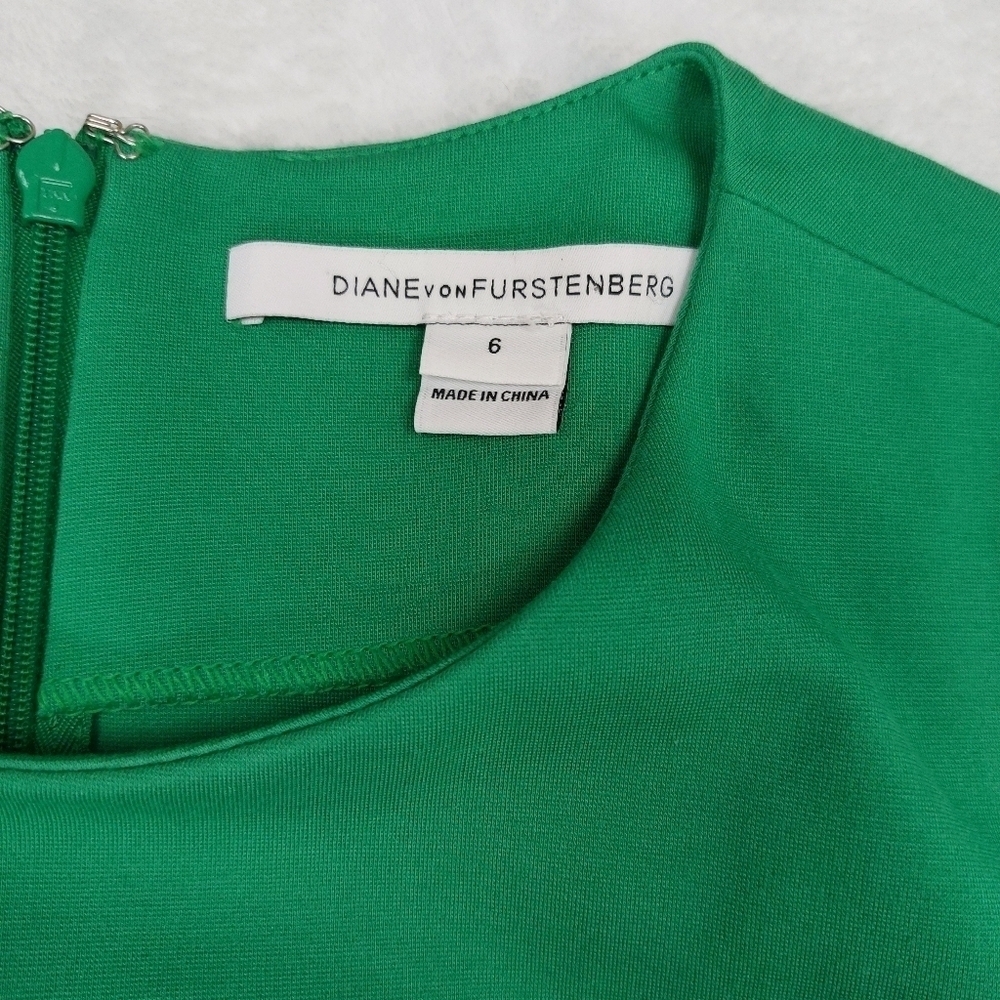 DIANE VON FURSTENBERG WOMEN'S BRIGHT GREEN JAELYN DRESS SLEEVELESS SIZE 6 - Picture 2 of 8